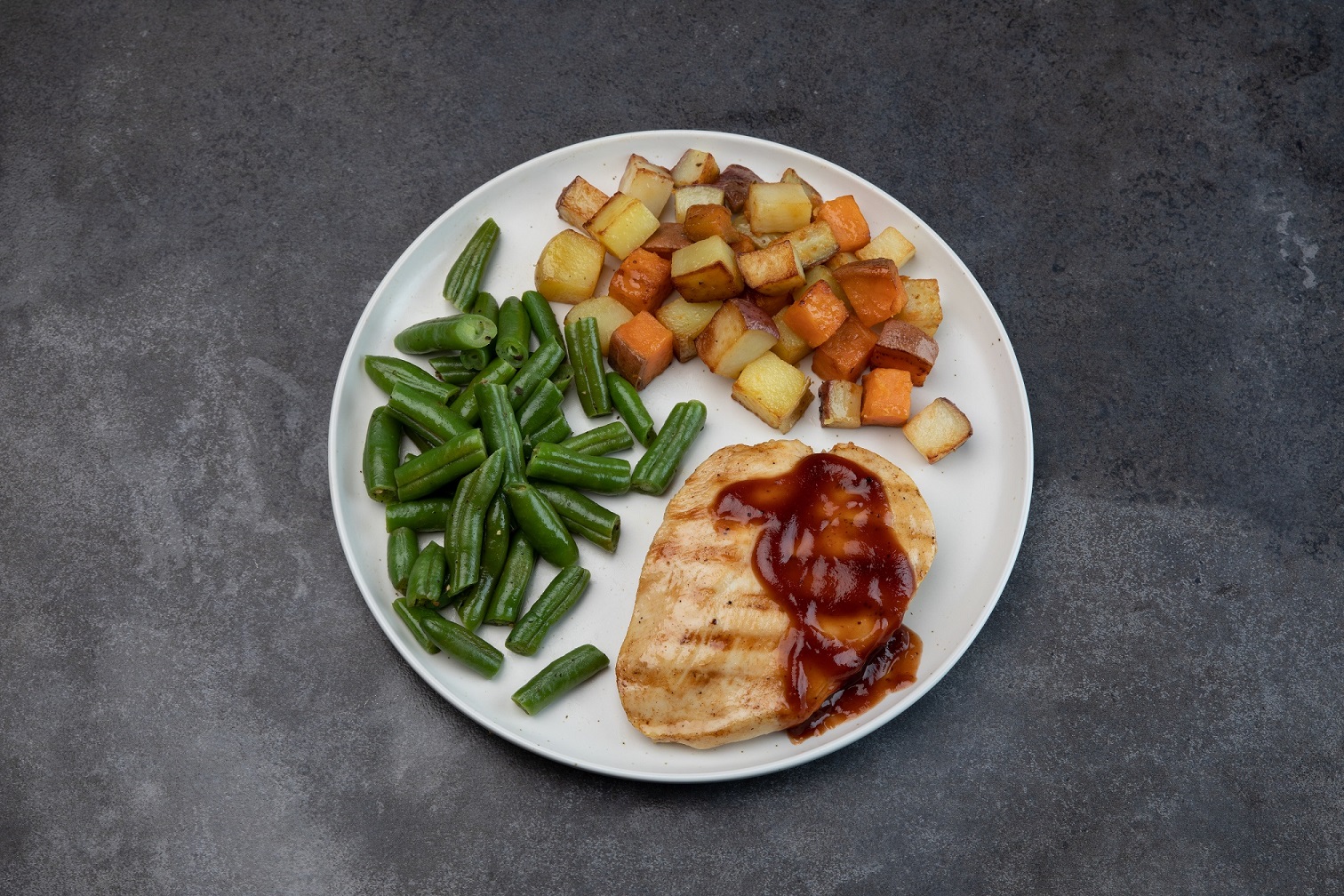 BBQ Chicken with Potatoes and Vegetables